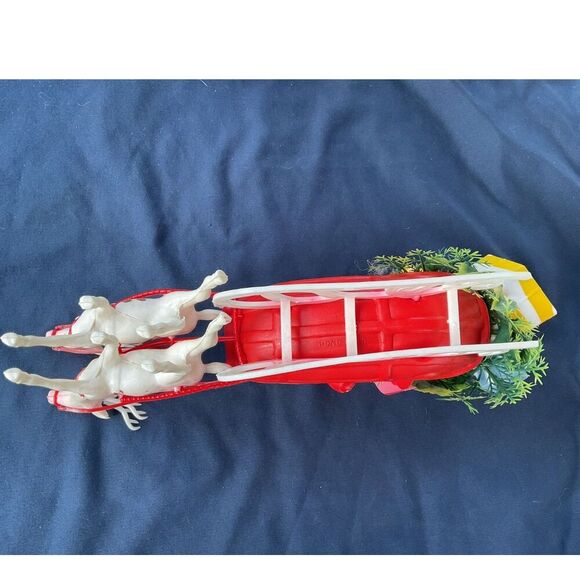 Vintage Christmas Santa Sleigh Ornament - Picture 6 of 7